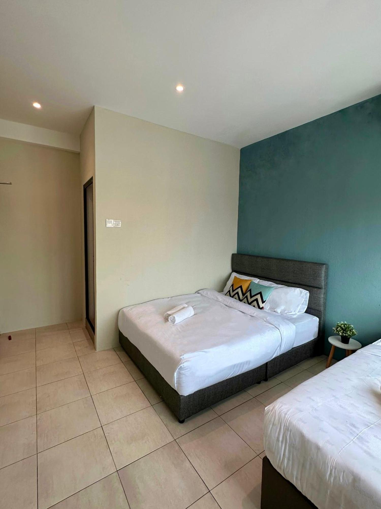 Swing & Pillows @ Malabar George Town Exterior photo